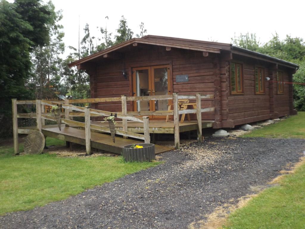 Your Home From Home On The Edge Of The Cotswolds Evesham Room photo